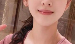 河南眼睛妹吃瓜,揭秘网络红人的争议瞬间