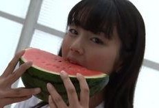 做梦吃瓜女孩,瓜田里的奇幻美食之旅