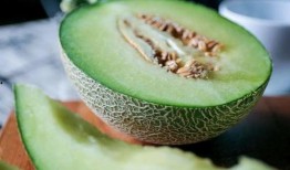 吃蜜瓜拉肚子,揭秘夏日消暑水果的食用之道